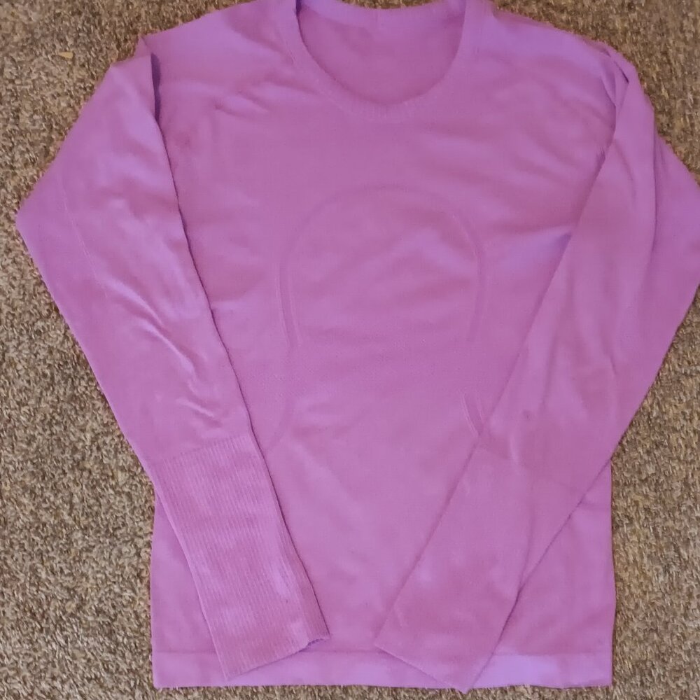 Lululemon swiftly tech